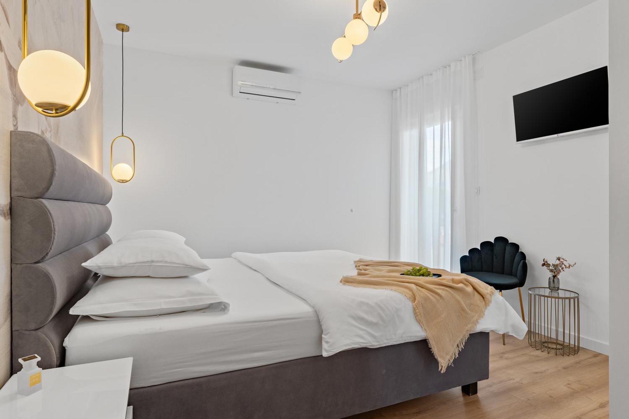 Apartments Bakota أوميس المظهر الخارجي الصورة